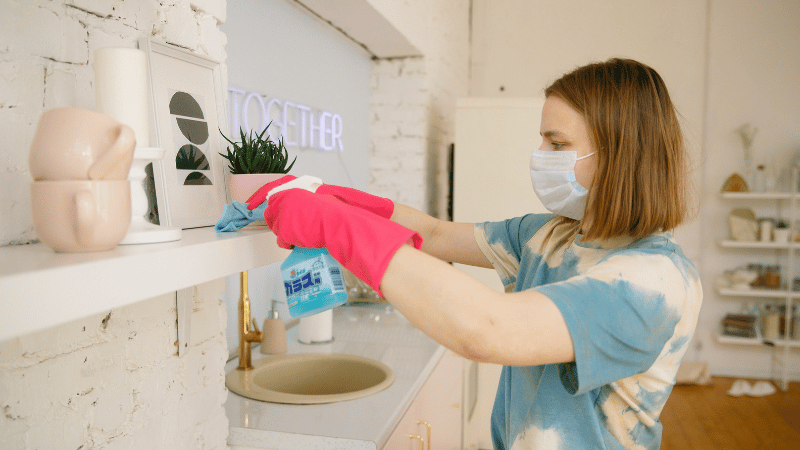 Regular Cleaning vs Deep Cleaning: Choosing the Right Approach